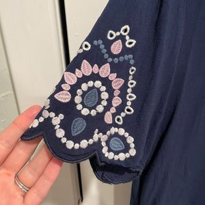 Market & spruce blue embroidered top